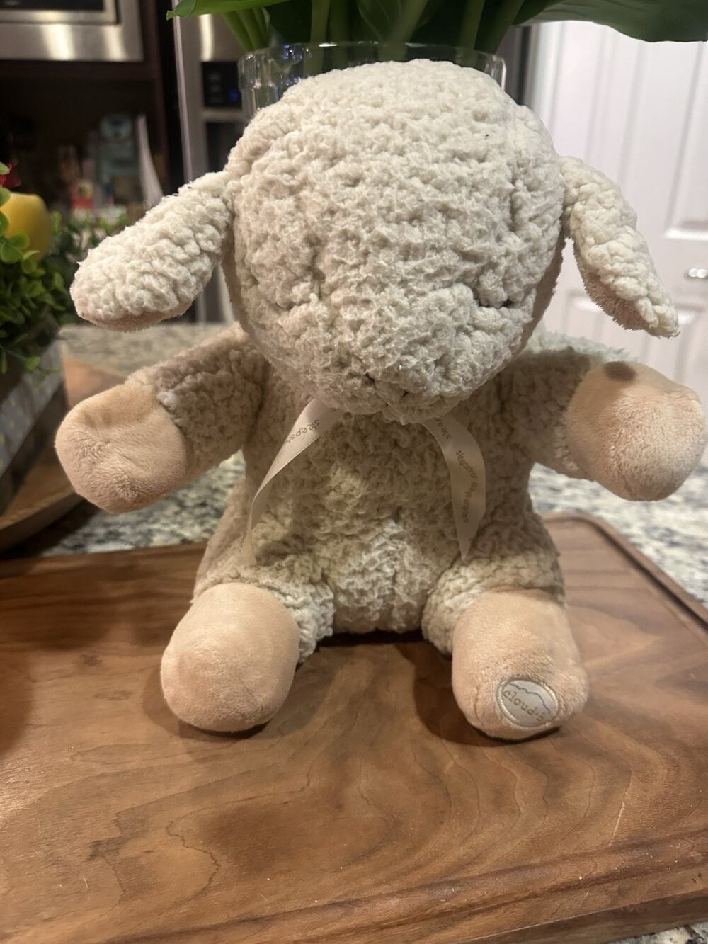 Cloud B On The Go Sleep Sheep Lamb Plush Machine 4 Soothing Sounds